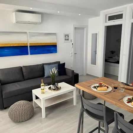 Central Suites Aegina 3 Exterior photo