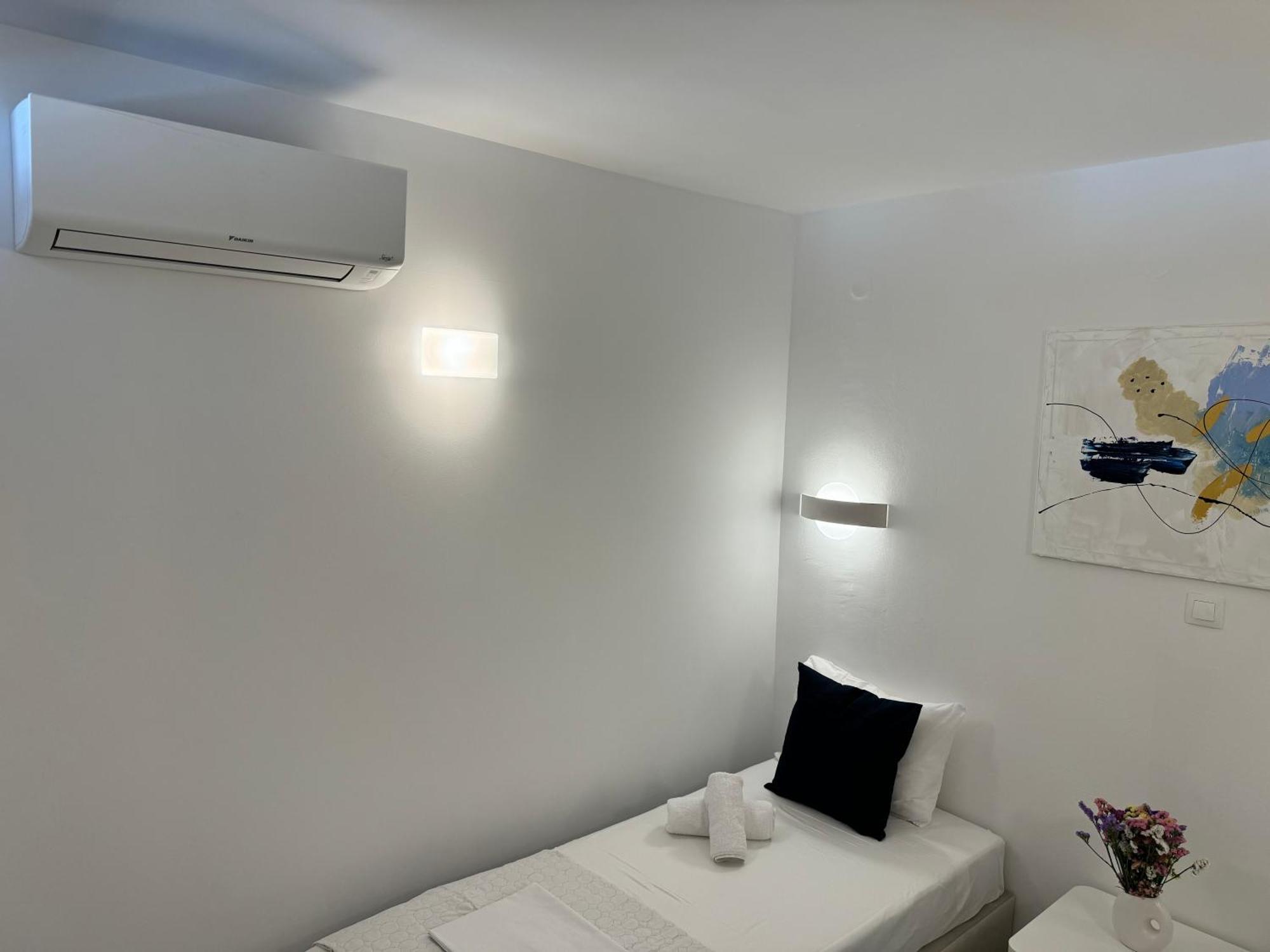 Apartment 3